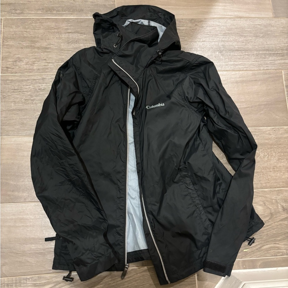 Columbia black women’s rain jacket